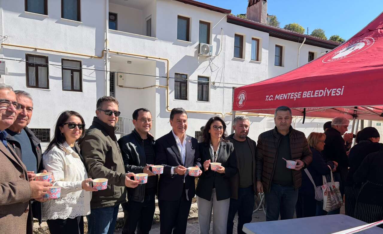 9. Muğla Tarhana Festivali Başladı: Saburhane Meydanı’nda Yoğun Katılım 7